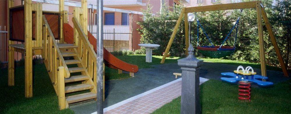 קיאברי Hotel Santa Maria מראה חיצוני תמונה