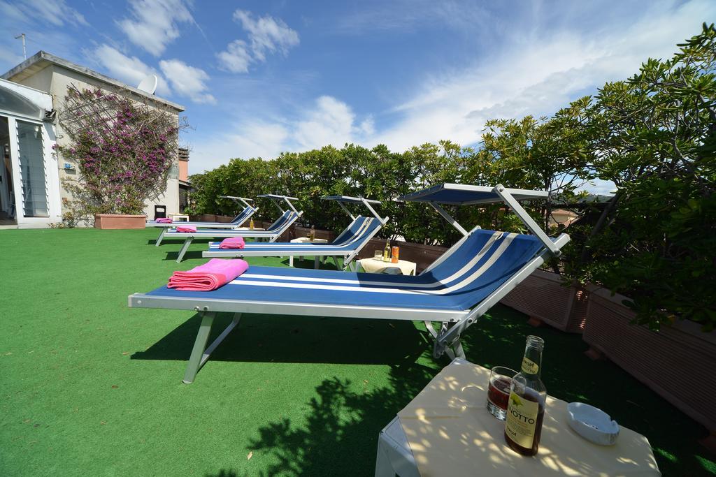 קיאברי Hotel Santa Maria מראה חיצוני תמונה